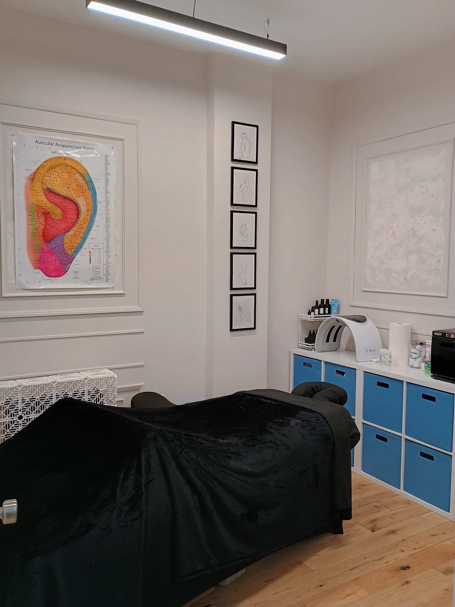 Private treatment room at Acupuncture with Angie in Midtown Manhattan